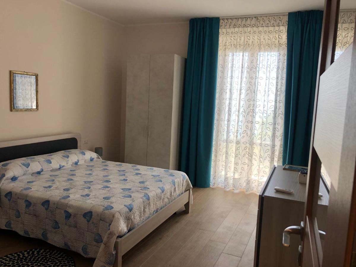 Case Pagano Mare Таормина Екстериор снимка